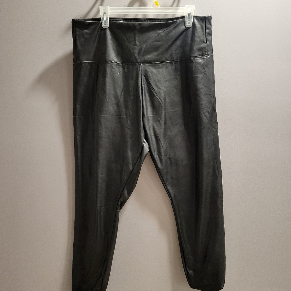 Faux Leather leggings